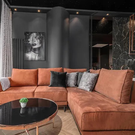 Apartment Margi Velvet 13th Floor Led Ceiling Bath Pool Szczecin