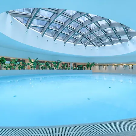 Margi Velvet 13th Floor Led Ceiling Bath Pool Szczecin